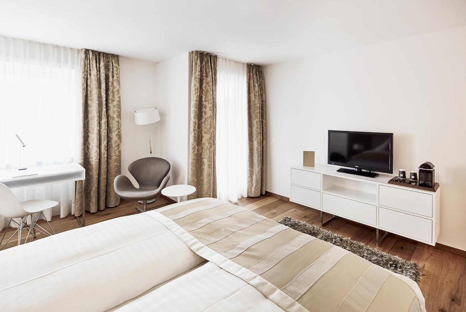 Hotel Uzwil Экстерьер фото