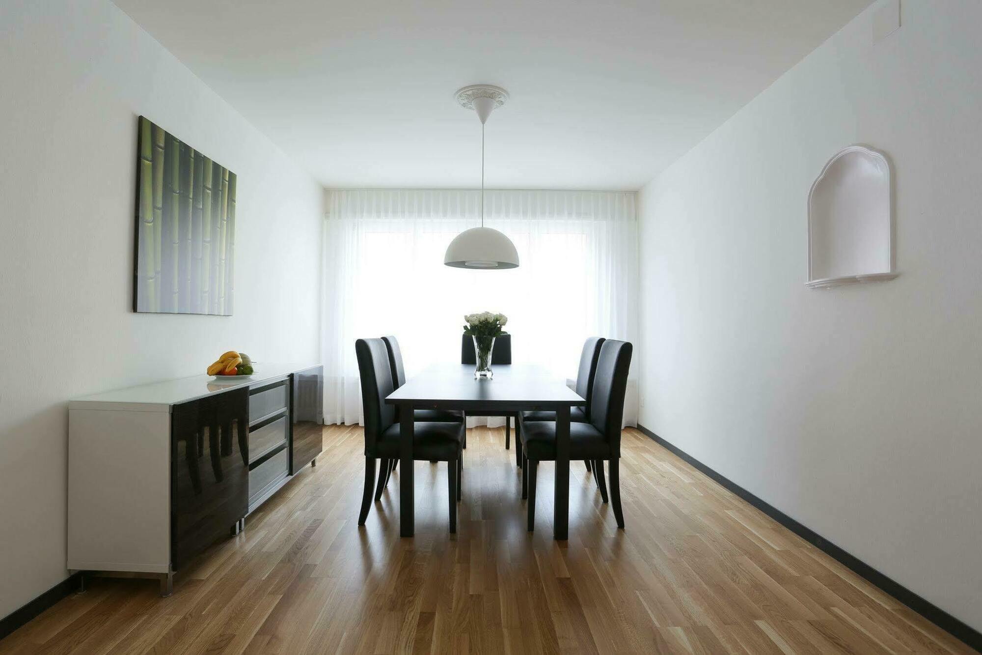 Hotel Uzwil Экстерьер фото